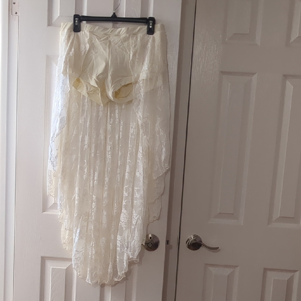 Balera Cream Asymmetrical High-Low Maxi Skirt